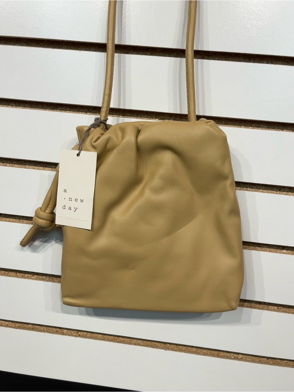 Faux leather slouchy drawstring crossbody bag - Picture 6 of 11
